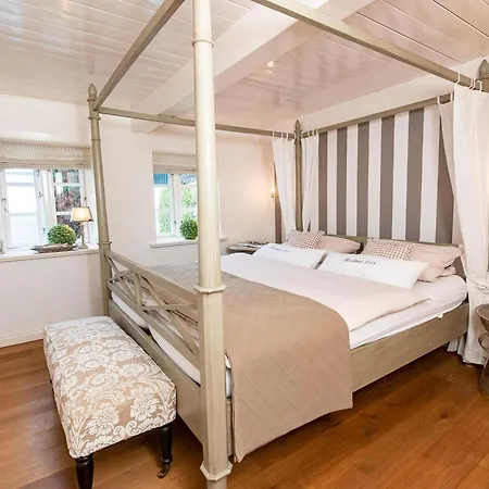 Holiday home Reethaus1799 Wyk auf Foehr